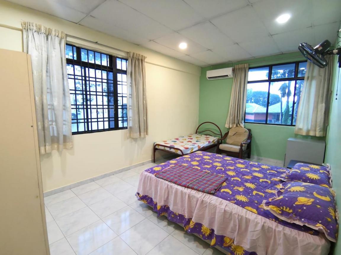 Cosy Homestay Ulu Tiram Dış mekan fotoğraf