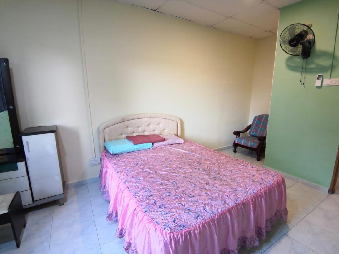 Cosy Homestay Ulu Tiram Dış mekan fotoğraf