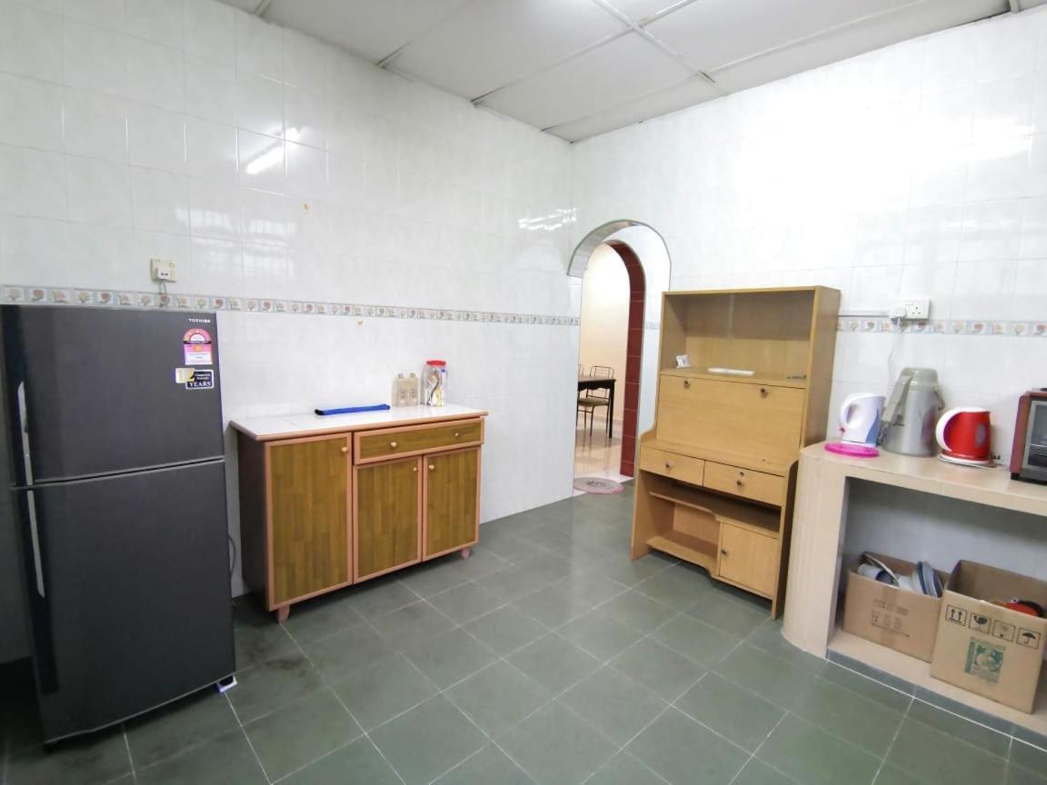 Cosy Homestay Ulu Tiram Dış mekan fotoğraf