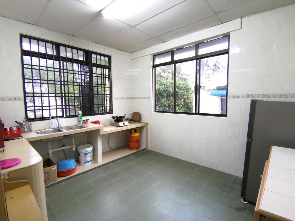 Cosy Homestay Ulu Tiram Dış mekan fotoğraf